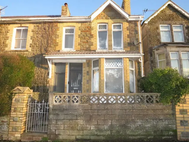 Chapel Road, Llanharan, Pontyclun, photo 1