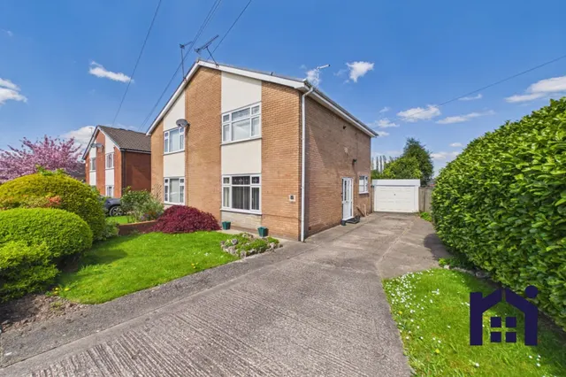Dickens Road, Coppull, Chorley, PR7 5BH, photo 1