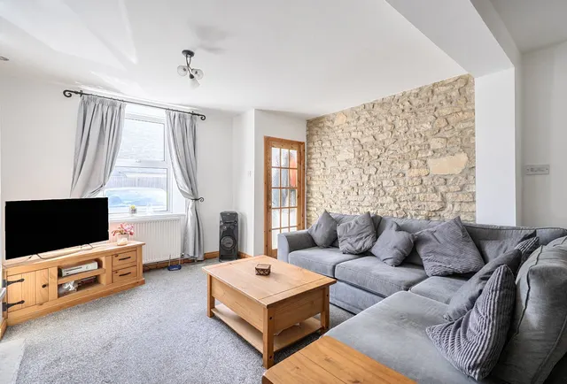 Photo 2 — Hazel Terrace, Somerset, Westfield, BA3 4BG