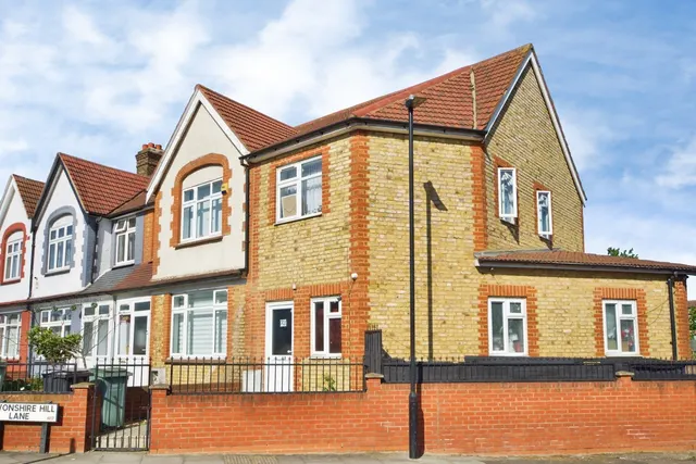 Great Cambridge Road, LONDON, London, N17, photo 1