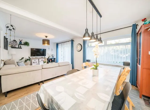 Ditton Road, Surbiton, KT6, photo 2