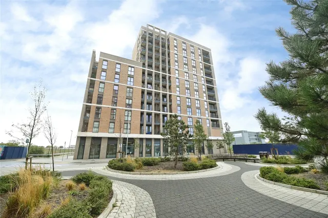 Fitch Way, RM13, photo 1