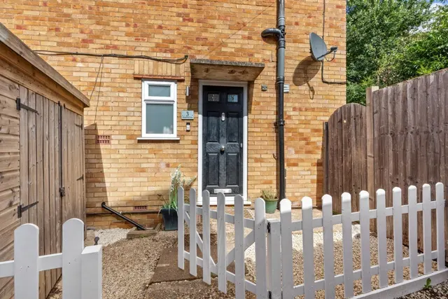 Sheepfold Lane, Amersham, Buckinghamshire, HP7 9EL, photo 1
