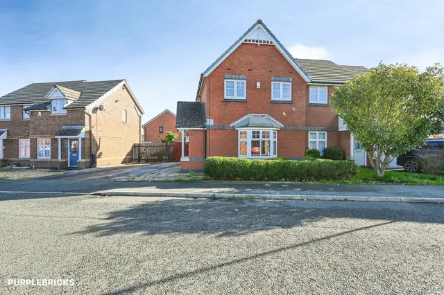 Makerfield Drive, Newton-Le-Willows, WA12, photo 1