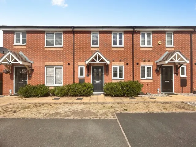 Asheridge Close, Wolverhampton, West Midlands, WV11, photo 1