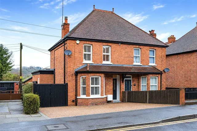 The Terrace, Knowl Hill, RG10, photo 1