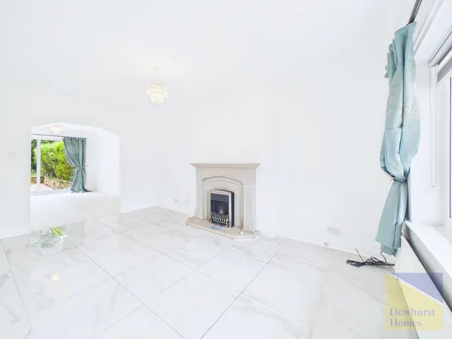 Photo 2 — Cedar Close, Grimsargh, Lancashire, PR2 5LJ