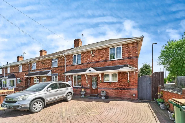 Vimy Road, Wednesbury, WS10, photo 1
