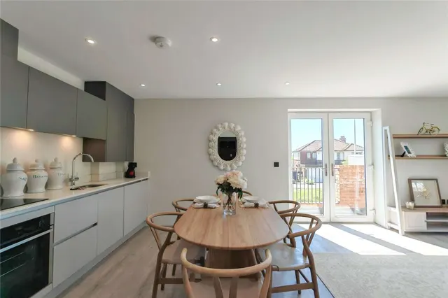 Photo 3 — Seabrook Road, Hythe, Kent, CT21 5FL
