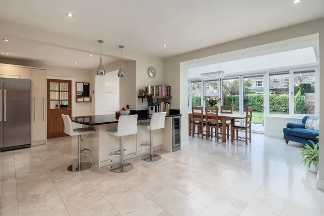 Lightwood Road, Buxton, photo 2