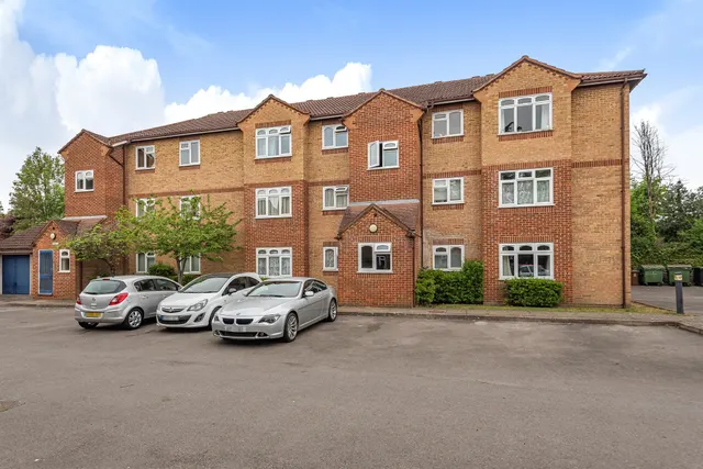Corfe Place, Maidenhead, SL6, photo 1