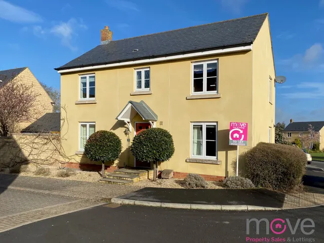 Midnight Court, Prestbury, Cheltenham, GL52 5FE, photo 1
