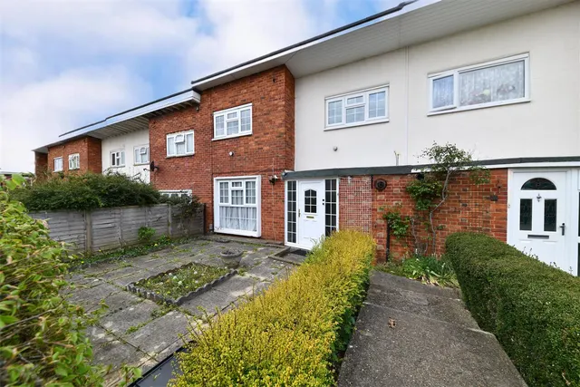 Nodes Drive, Stevenage, Herts, SG2 8AL, photo 1