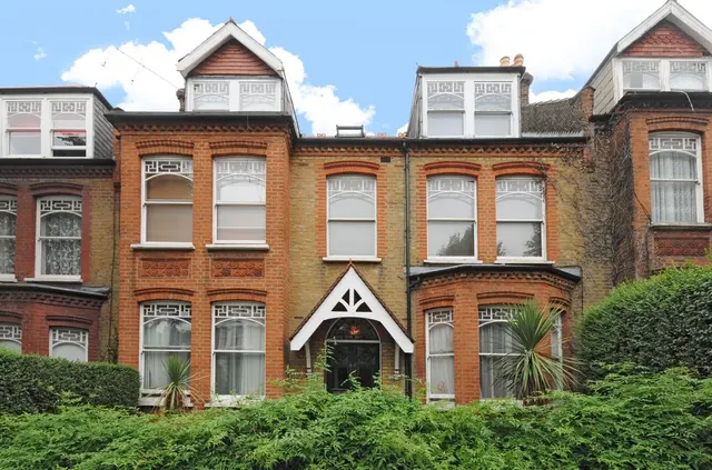 Photo 3 — Crouch Hill, London, N8