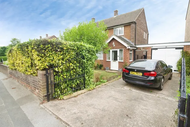 Smithies Lane, Barnsley, S71, photo 1