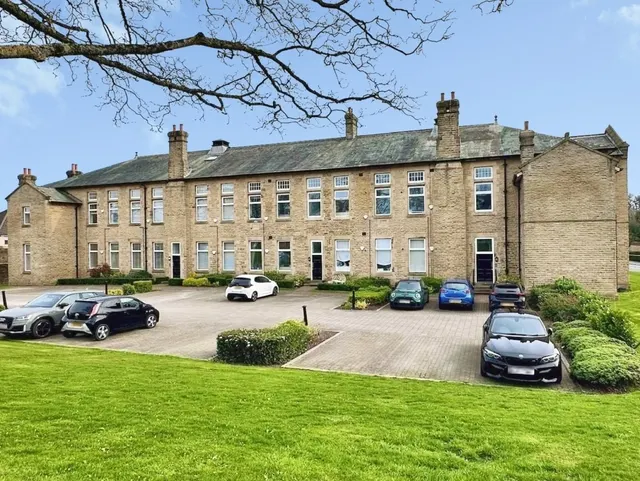 Melbeck Close, Menston, LS29, photo 1