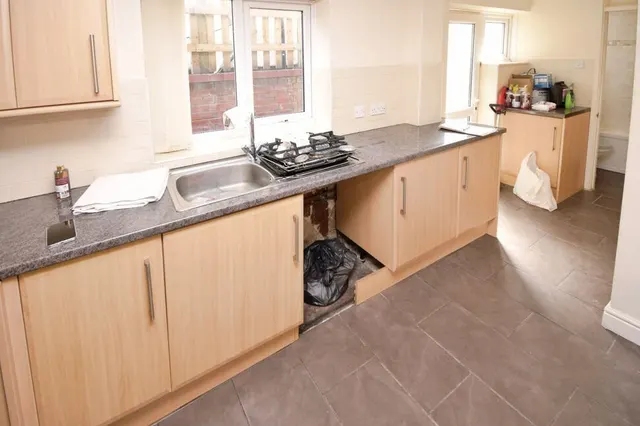 Parkfield Road, Keresley End, CV7, photo 3