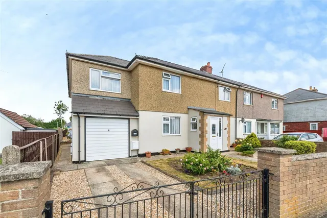 Moredon Road, Swindon, Wiltshire, SN25, photo 1
