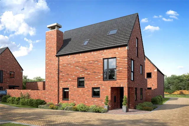 with 4 bedrooms in Moor Hall Road, Harlow, CM17, photo 1