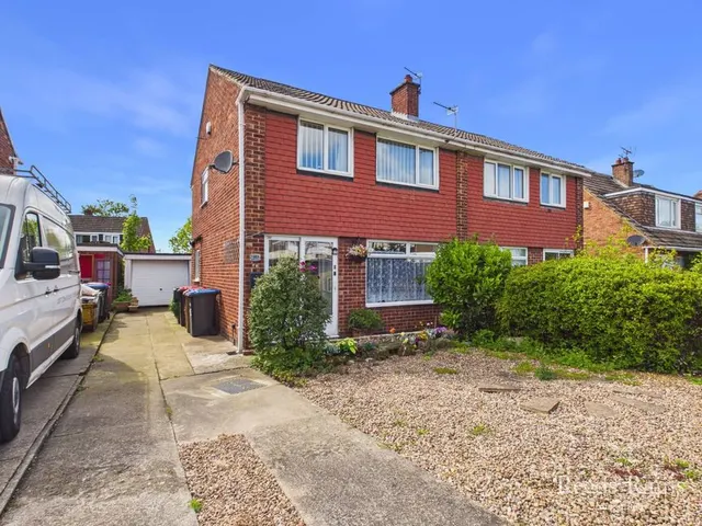 Trimdon Avenue, Middlesbrough, North Yorkshire, TS5, photo 1