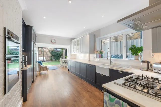 Photo 2 — Stephendale Road, Fulham, London, SW6