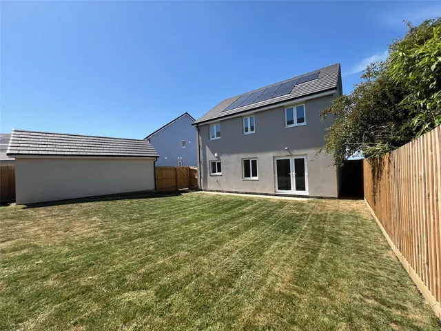 Ger Y Mor, Sandy Hill, SA69, photo 2