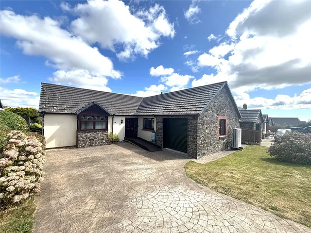 Maes Yr Ysgol, Templeton, SA67, photo 1