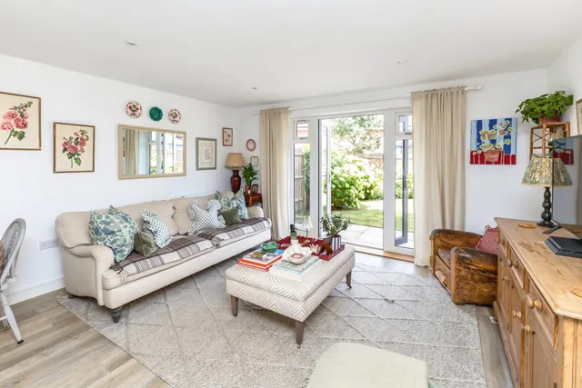 Chieftain Street, Bordon, GU35, photo 3
