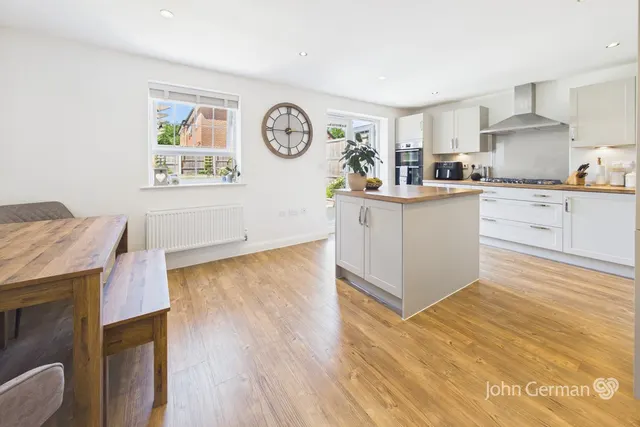 Dowling Road, Uttoxeter, photo 2