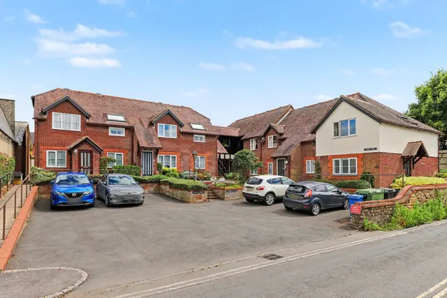 Rooks Lane, Thame, OX9, photo 1