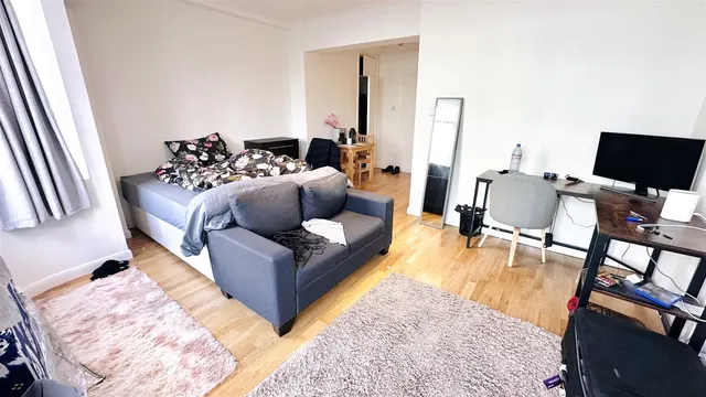 293-295 Euston Road, London, photo 1