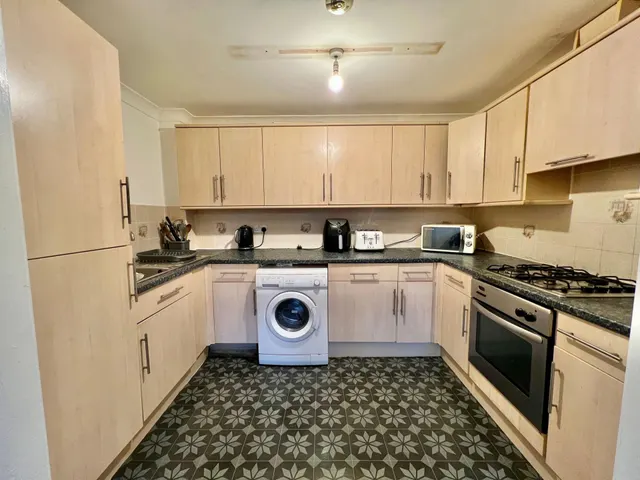 University Court, Grantham, NG31, photo 3