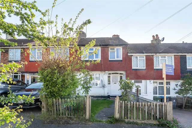 Meadway, Surbiton, KT5, photo 2