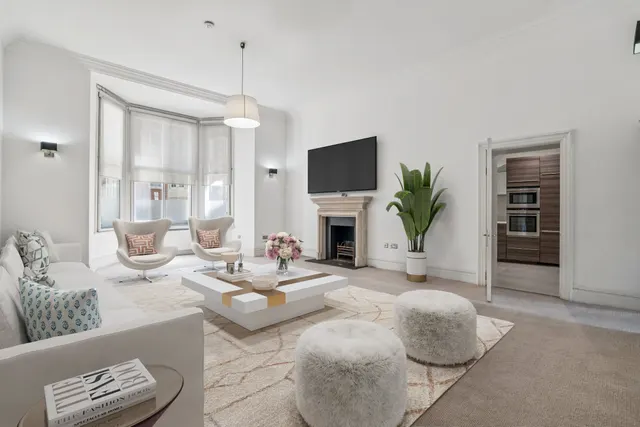 Old Brompton Road, London, SW5, photo 1