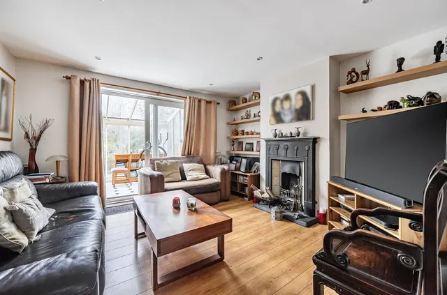 Ash Lane, Burghfield Common, RG7, photo 3