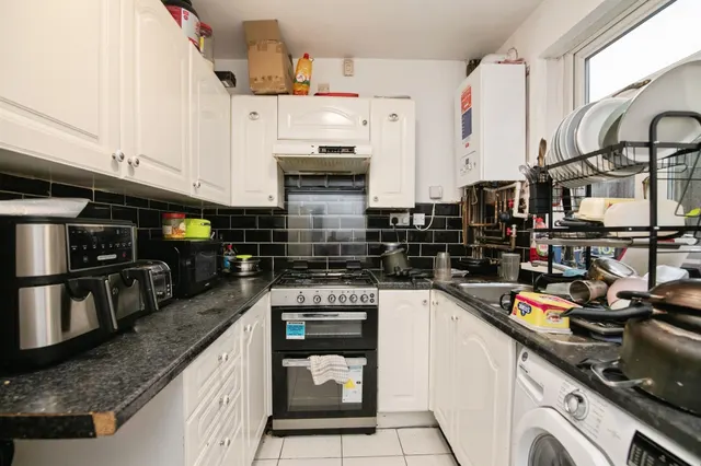 Photo 3 — Grasmere Road, Birmingham
