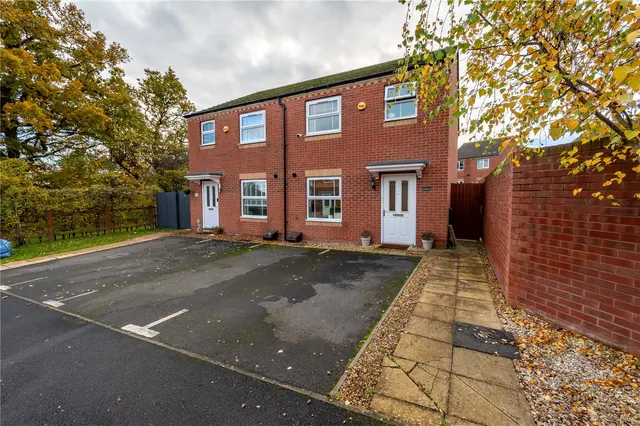 Westbury Place, Redditch, Worcestershire, B98 7GH, photo 1