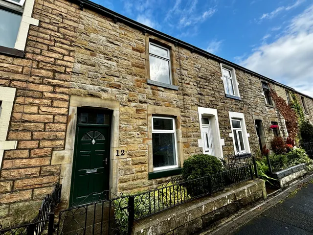 Castle Street, Hapton, photo 1