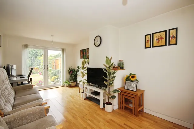 Stonehouse Close, Cubbington, CV32, photo 2