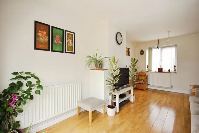 Stonehouse Close, Cubbington, CV32, photo 3