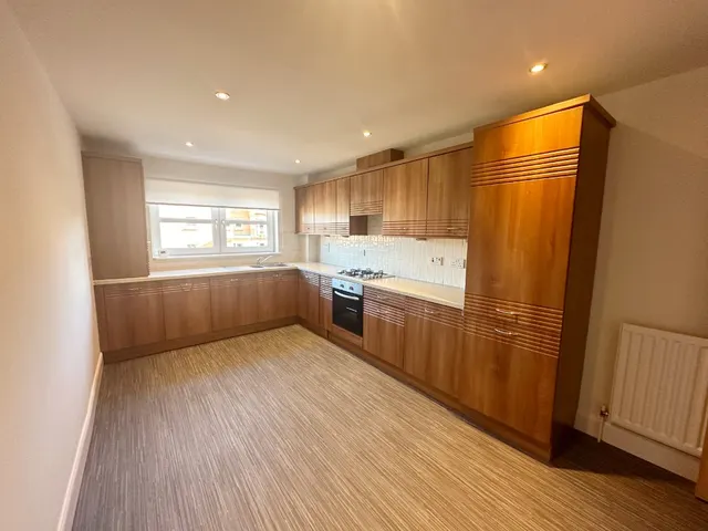 St Helens Gardens, Glasgow, G41, photo 3