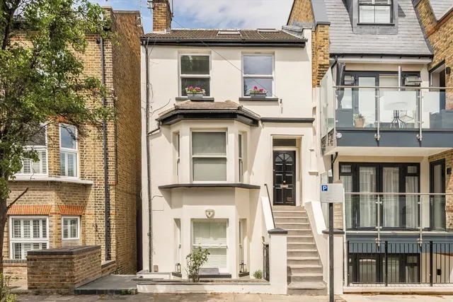Berrymede Road, W4, photo 1