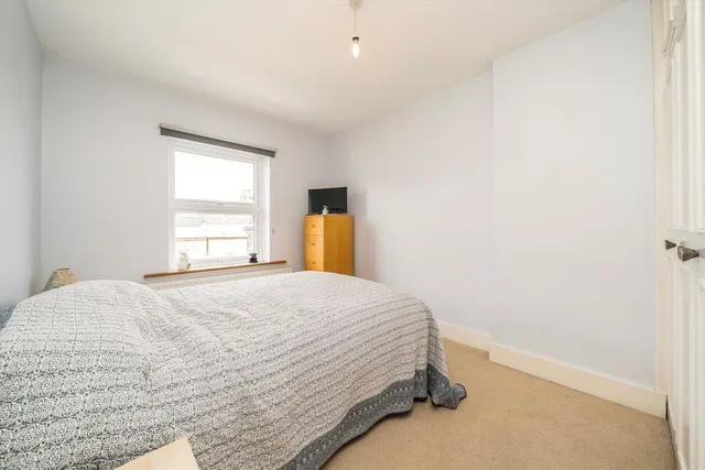 Berrymede Road, W4, photo 3