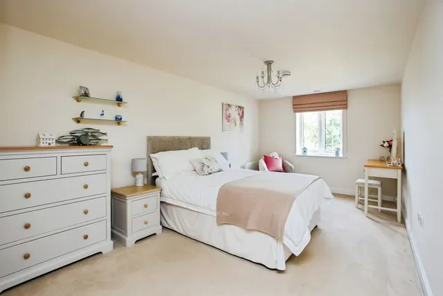 Highgate Hill, Hawkhurst, TN18, photo 3