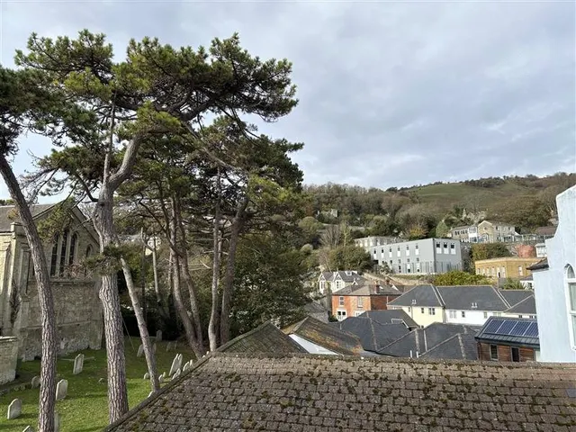 Church Street, Ventnor, PO38, photo 1