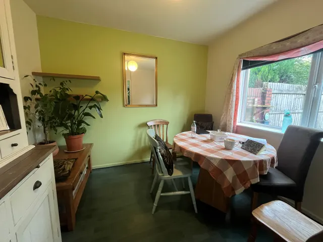 West Close, CF10, photo 2