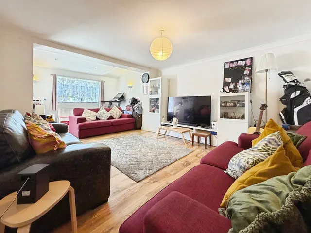 Photo 2 — Bracklesham Close, Farnborough, Hampshire, GU14 8LP
