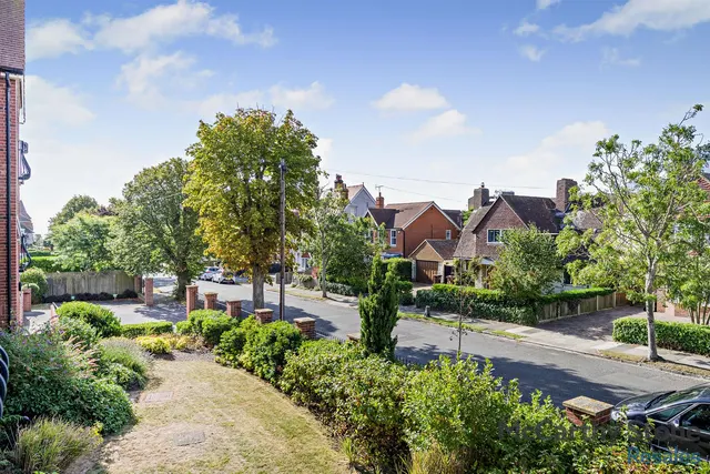 Raglan Road, Frinton-On-Sea, CO13, photo 3