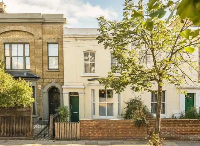 Marcilly Road, London, SW18, photo 1