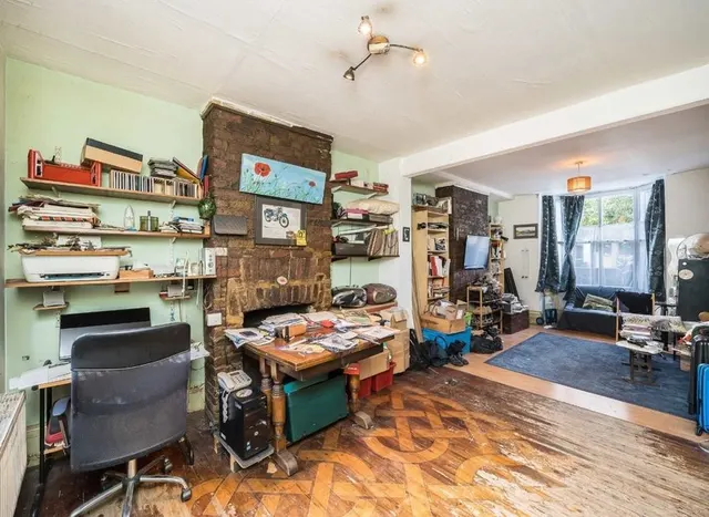 Marcilly Road, London, SW18, photo 2